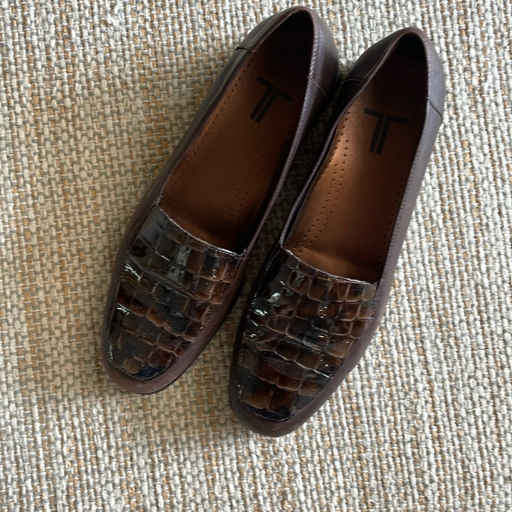 Trotters loafers